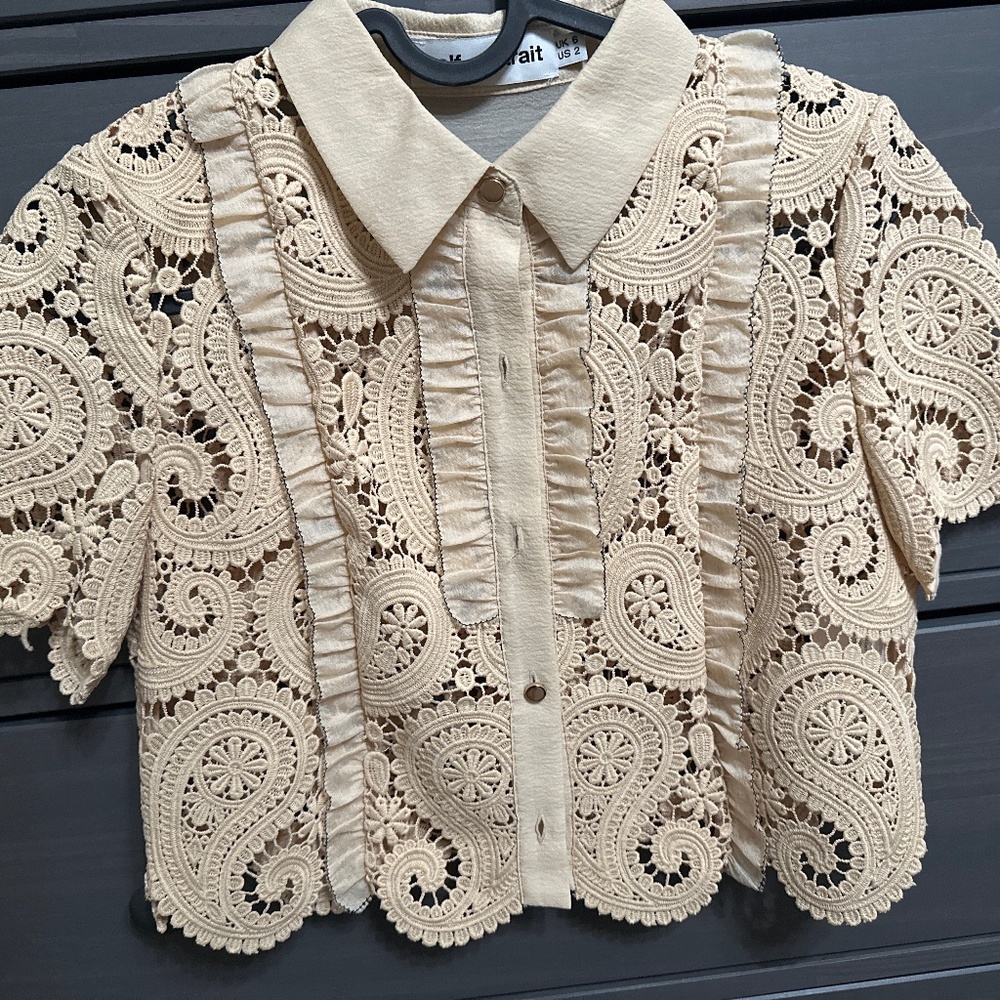 Self-Portrait Size 2 Short sleeve blouse